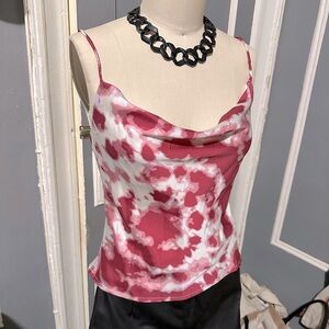 Satin tank top! Pink and white pattern with adjustable straps
